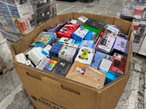 Target Electronics Pallet with wholesale customer return electronics, household appliances, headphones, gaming accessories, and small appliances