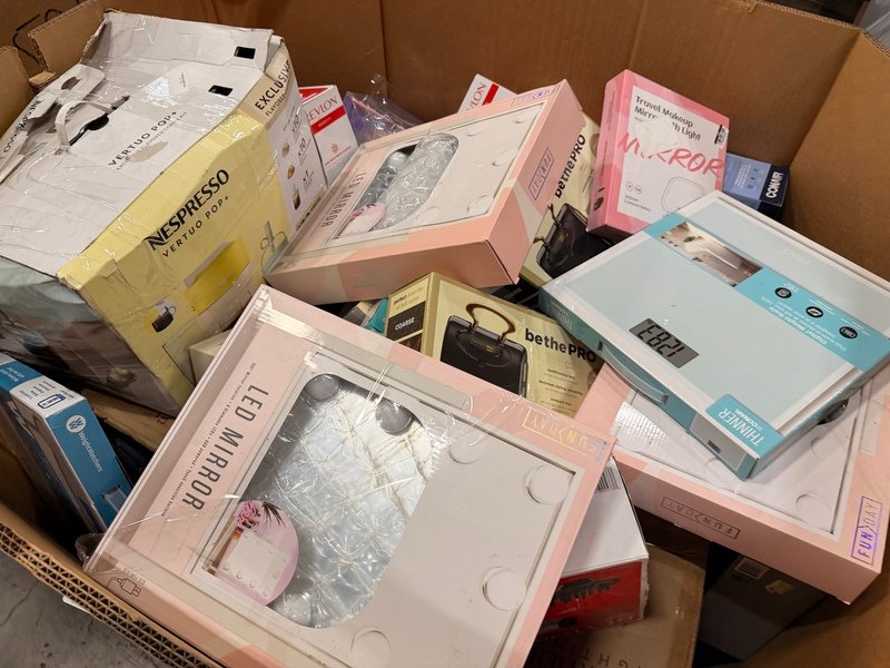 Target Electronics Pallet with wholesale customer return electronics, household appliances, headphones, gaming accessories, and small appliances