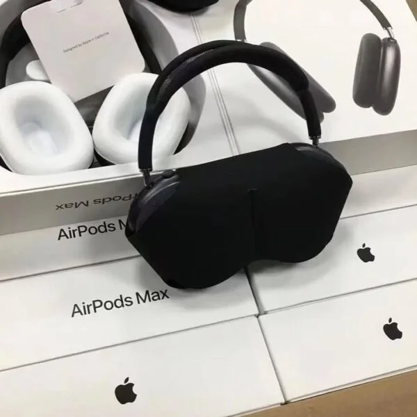 Apple AirPods Max Pallet with wholesale Apple headphones, customer returns, open-box inventory, overstock electronics, and liquidation products for resale