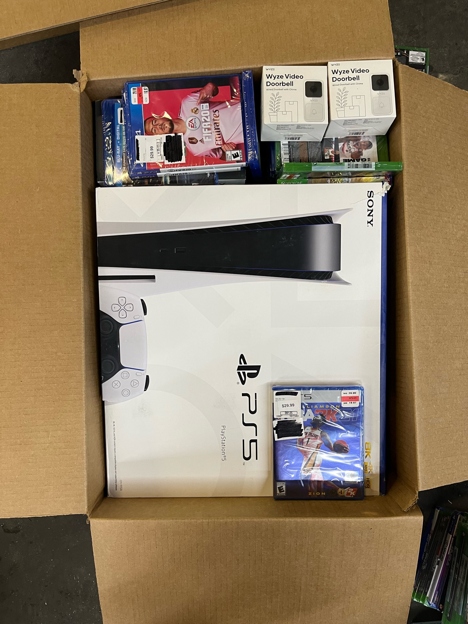 Target Electronics Mystery Box wholesale customer returns