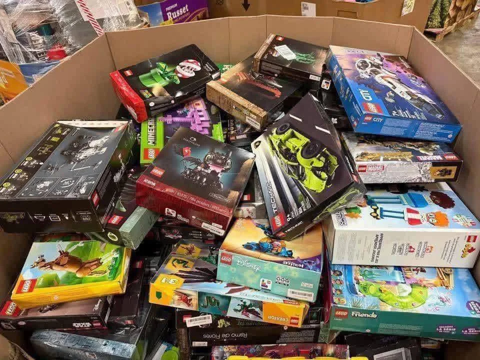 LEGO Pallets from Amazon Return Pallets wholesale liquidation inventory for resale