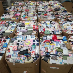 Target Accessories Wholesale Pallet with 1,500+ new fashion accessories including handbags, jewelry, socks, bras, belts, hats, and more