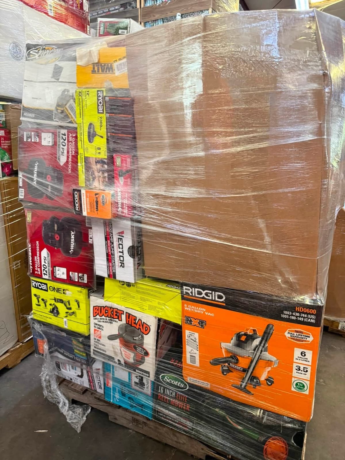 HD Lowe's Mixed Tools Pallet with wholesale power tools, hand tools, hardware, accessories, and home improvement products ready for resale