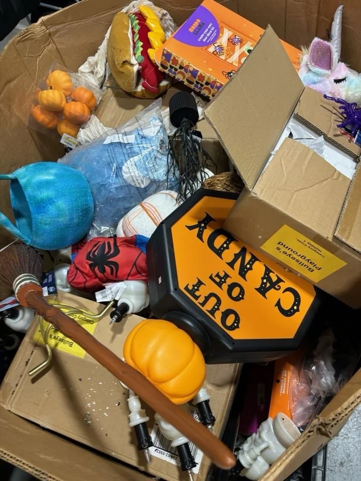 Halloween Party Pallets with 480 wholesale Halloween items per pallet
